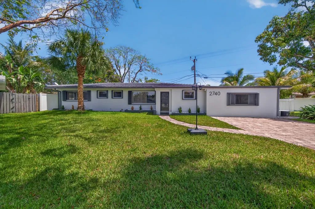 2740 NW 9th Lane Wilton Manors FL 33311