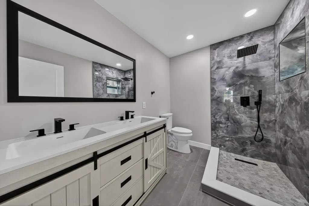 2740 NW 9th Lane Wilton Manors FL 33311