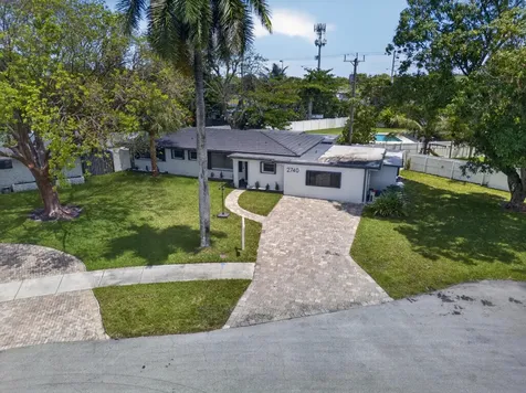 2740 NW 9th Lane Wilton Manors FL 33311