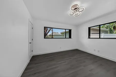 2740 NW 9th Lane Wilton Manors FL 33311
