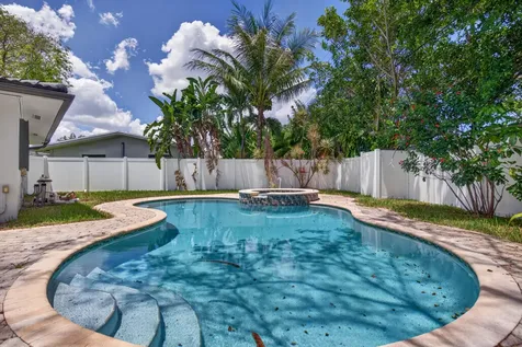 2740 NW 9th Lane Wilton Manors FL 33311