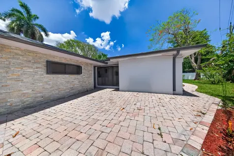 2740 NW 9th Lane Wilton Manors FL 33311