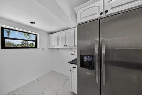 2740 NW 9th Lane Wilton Manors FL 33311