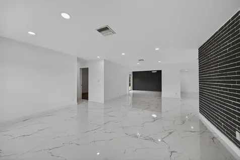 2740 NW 9th Lane Wilton Manors FL 33311