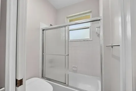 3043 Lakewood Drive Weston FL 33332