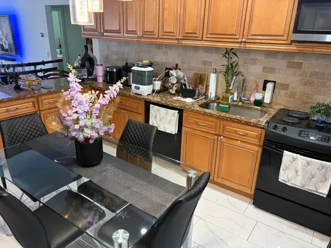 417 N F Street Lake Worth Beach FL 33460