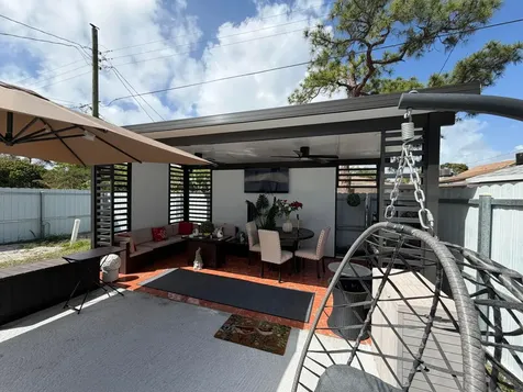 417 N F Street Lake Worth Beach FL 33460