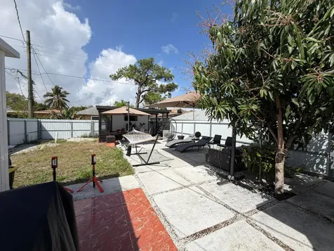 417 N F Street Lake Worth Beach FL 33460