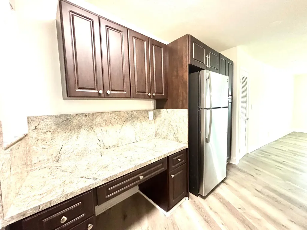 431 W Camino Real Boca Raton FL 33432