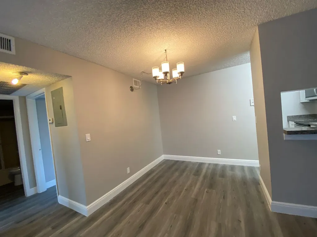 3225 N University Drive Coral Springs FL 33071