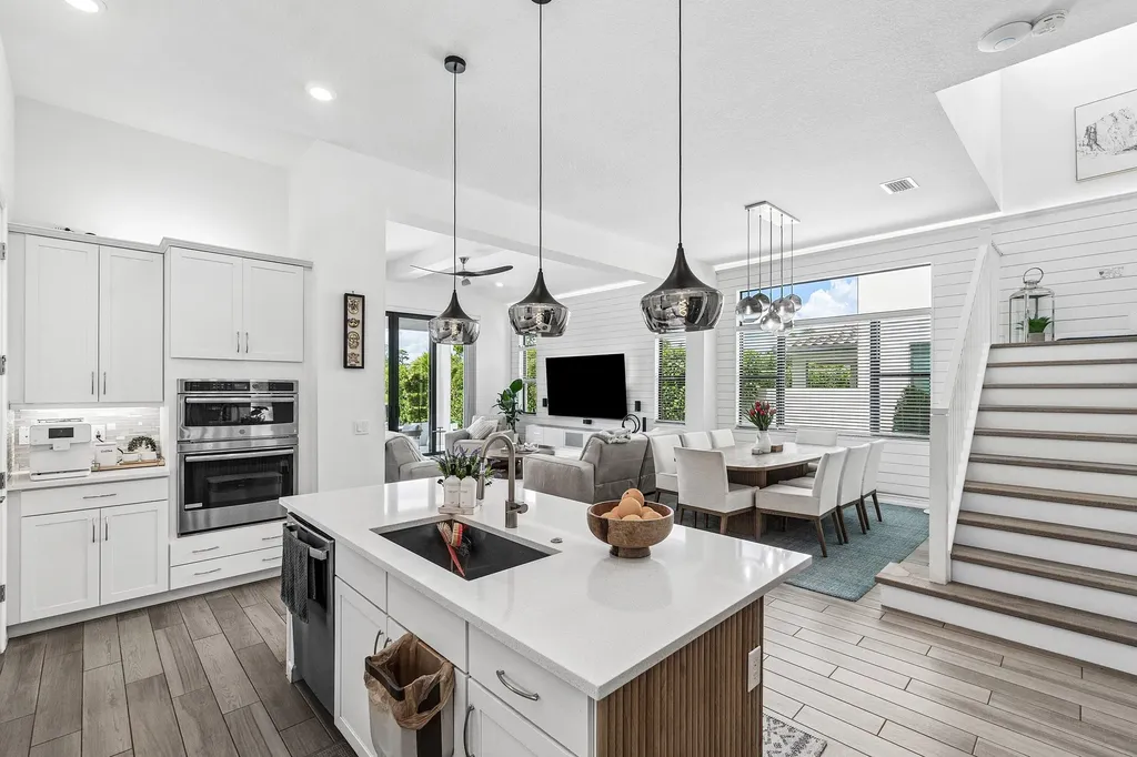 8795 Grand Prix Lane Boynton Beach FL 33472