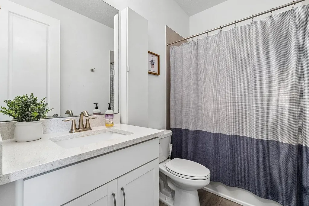8795 Grand Prix Lane Boynton Beach FL 33472