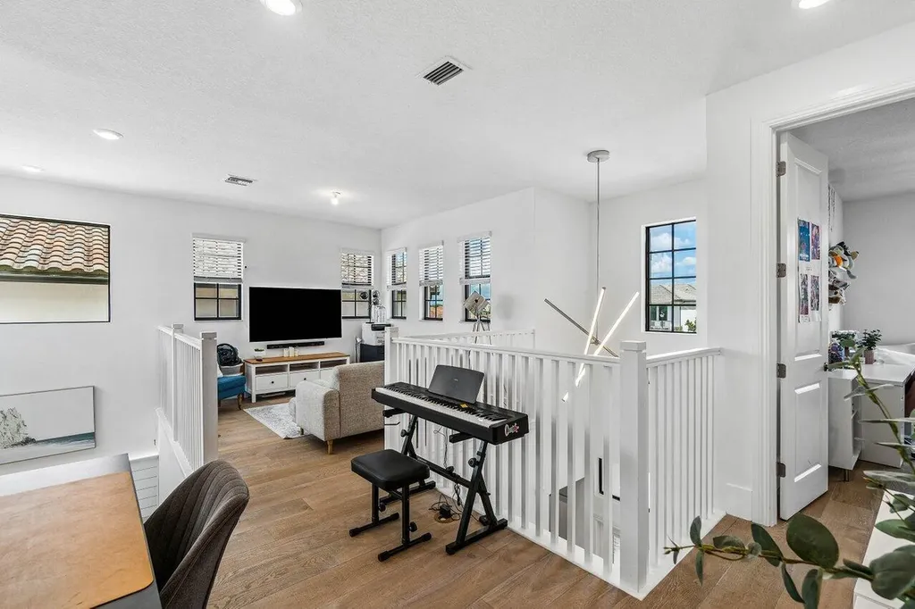 8795 Grand Prix Lane Boynton Beach FL 33472