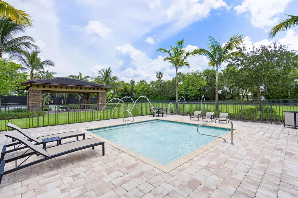 8795 Grand Prix Lane Boynton Beach FL 33472