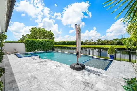 8795 Grand Prix Lane Boynton Beach FL 33472