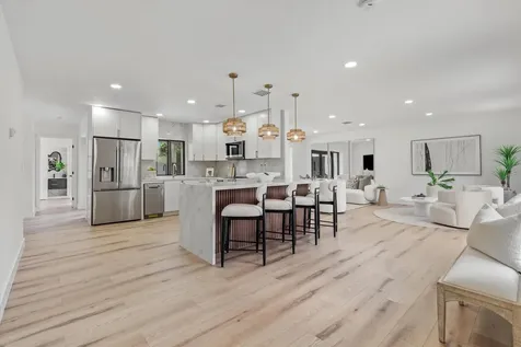 4721 Bayview Drive Fort Lauderdale FL 33308