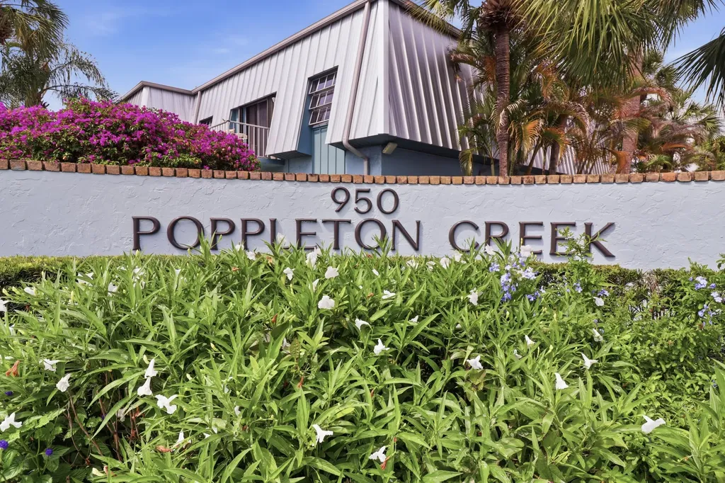 950 S Kanner Highway Stuart FL 34994