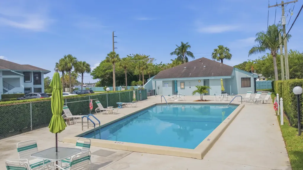 950 S Kanner Highway Stuart FL 34994