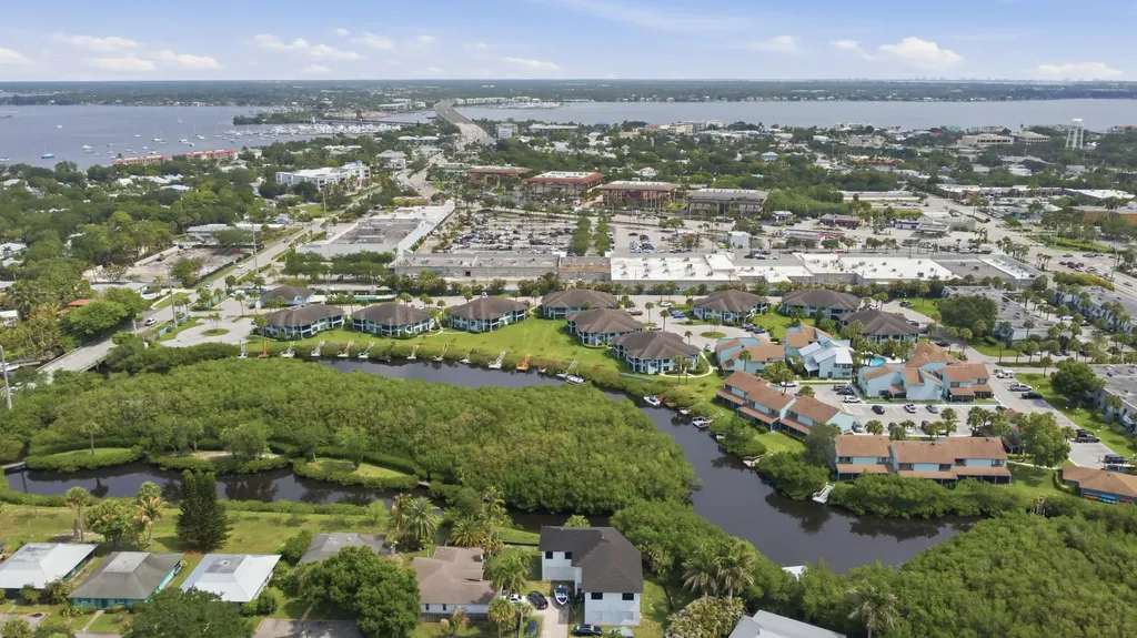 950 S Kanner Highway Stuart FL 34994