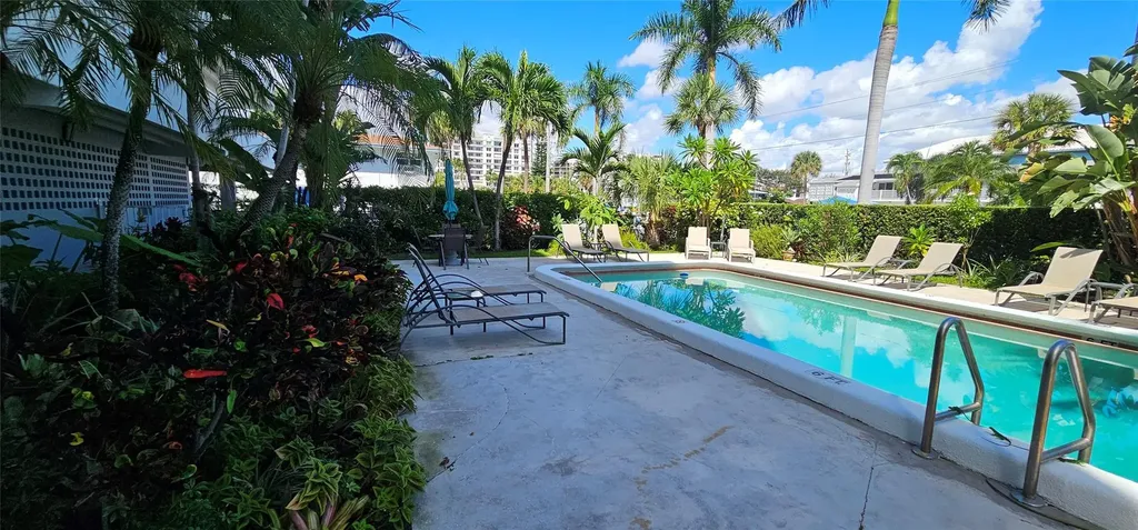 3212 NE 12th Street Pompano Beach FL 33062
