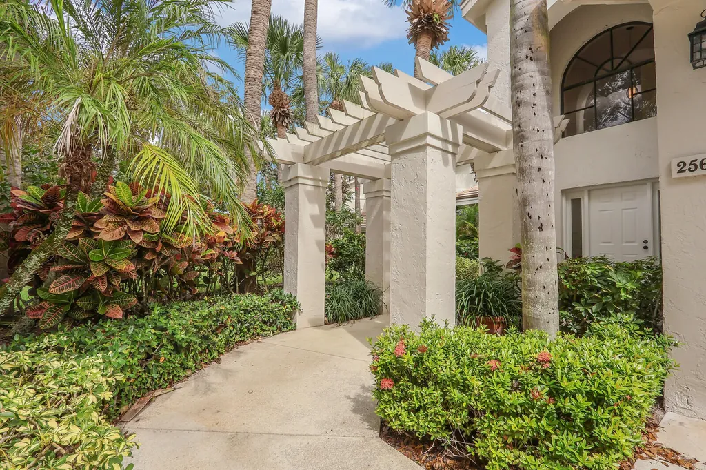 16000 W Bay Drive Jupiter FL 33477