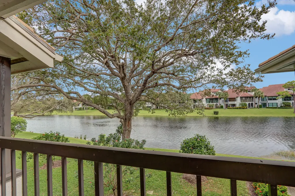 16000 W Bay Drive Jupiter FL 33477