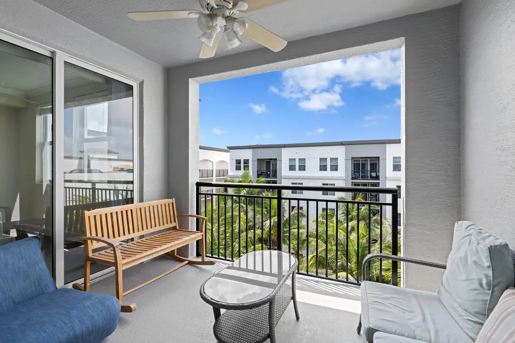 1660 Renaissance Commons Boulevard Boynton Beach FL 33426