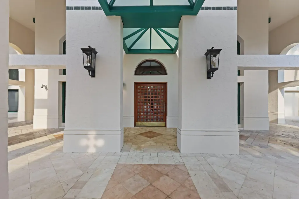 100 SE 5th Avenue Boca Raton FL 33432