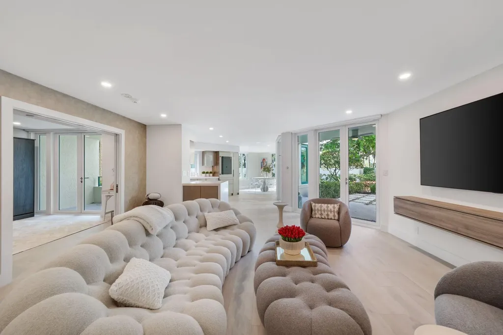 100 SE 5th Avenue Boca Raton FL 33432