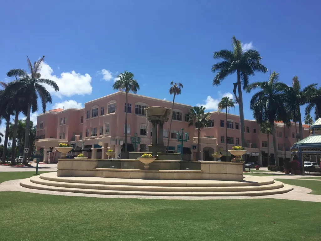 100 SE 5th Avenue Boca Raton FL 33432