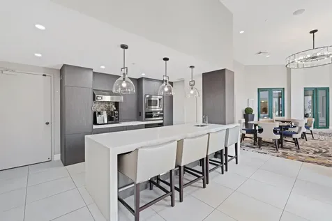 100 SE 5th Avenue Boca Raton FL 33432