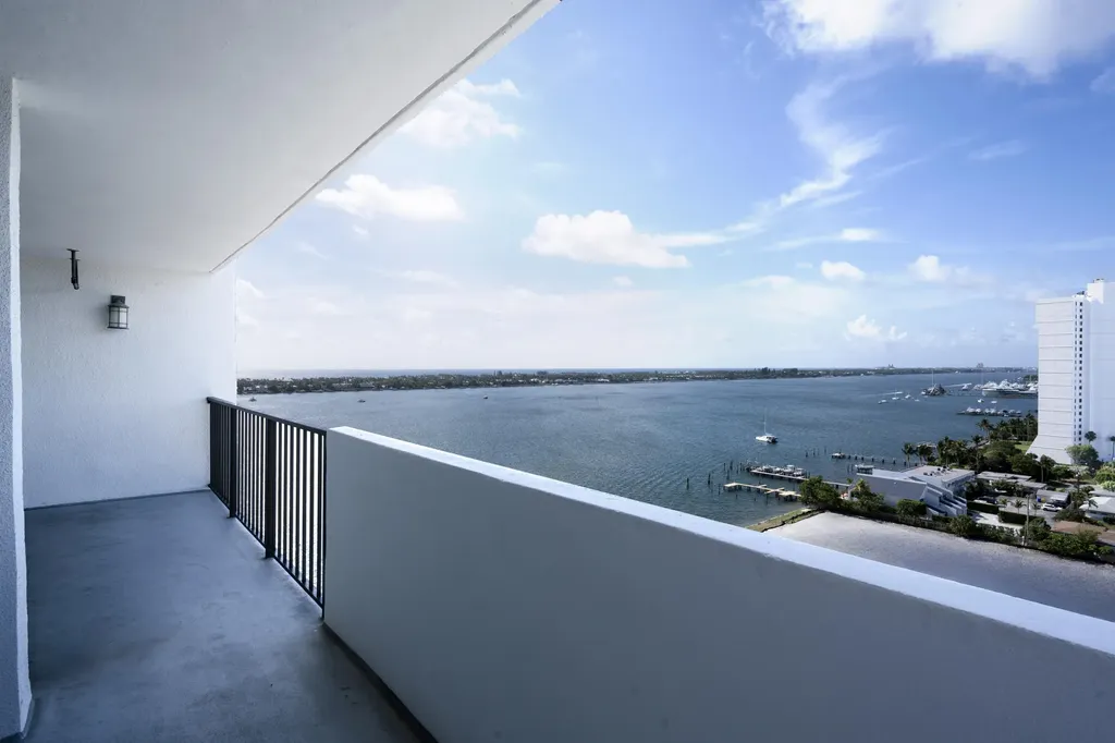 5600 N Flagler Drive West Palm Beach FL 33407