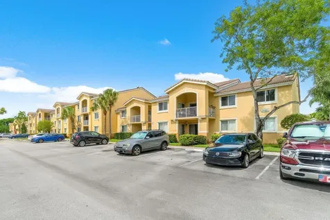 2620 S University Drive Davie FL 33328