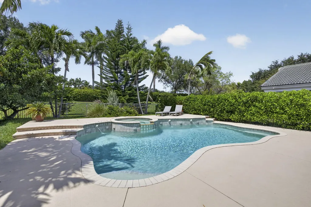 4017 Bluff Harbor Way Wellington FL 33449