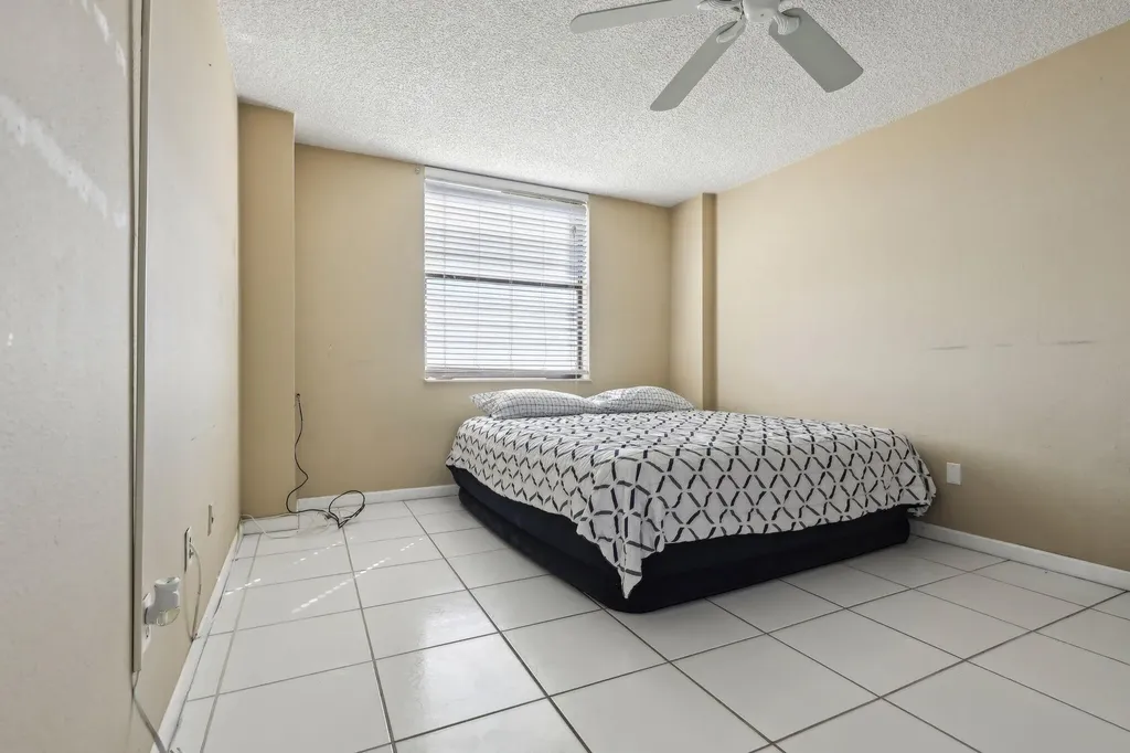 1470 NE 123rd Street North Miami FL 33161