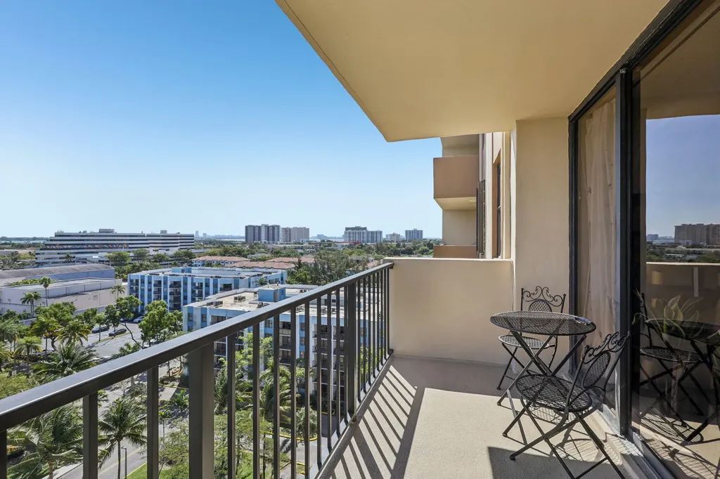 1470 NE 123rd Street North Miami FL 33161