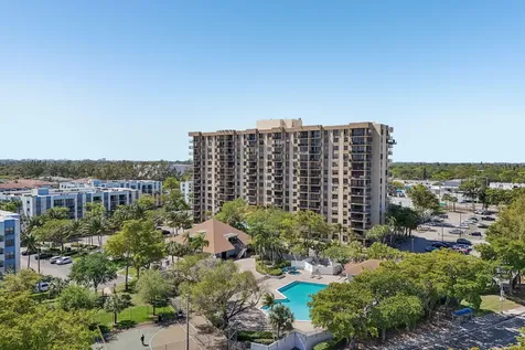 1470 NE 123rd Street North Miami FL 33161