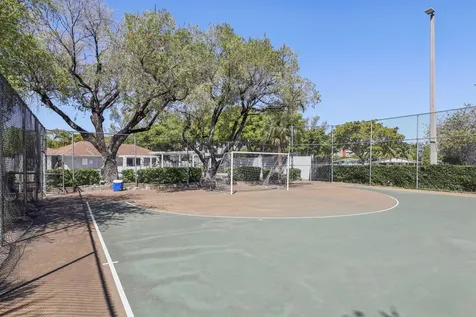 1470 NE 123rd Street North Miami FL 33161