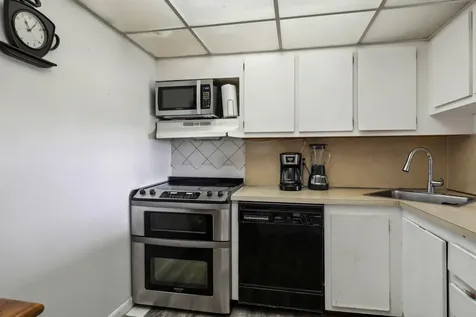1470 NE 123rd Street North Miami FL 33161