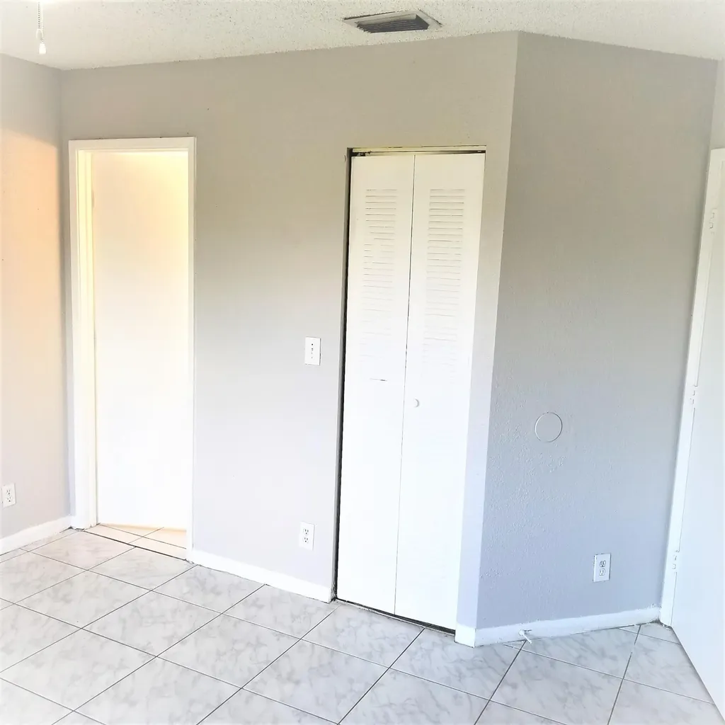 11403 NW 35th Street Coral Springs FL 33065