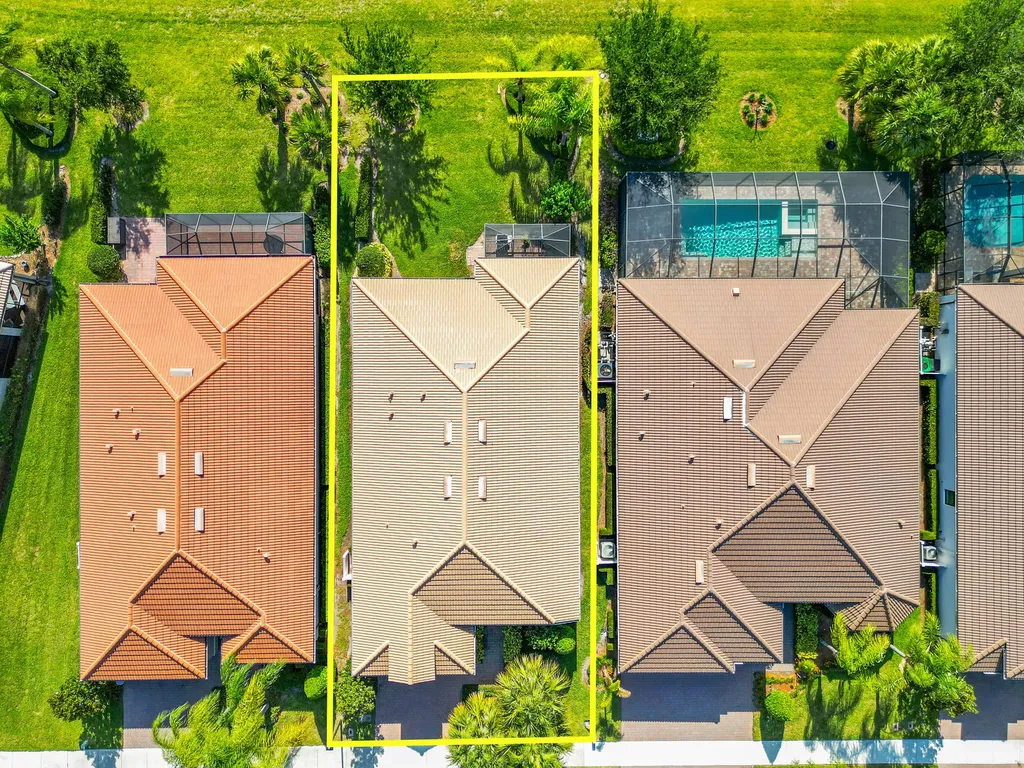 5040 Pendelton Square Vero Beach FL 32967