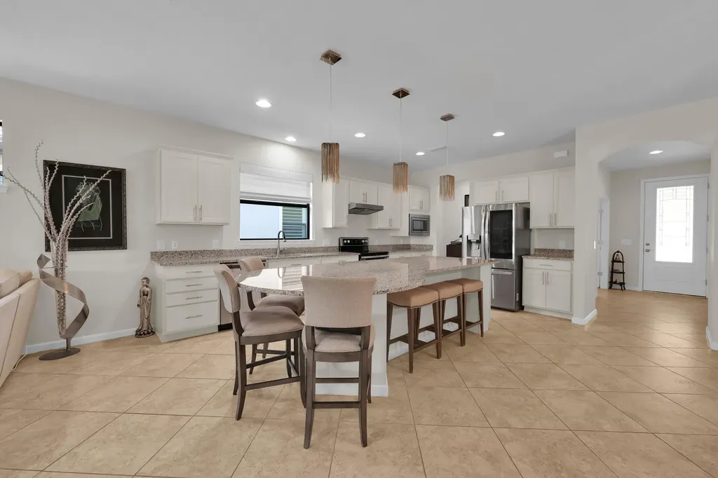 5040 Pendelton Square Vero Beach FL 32967
