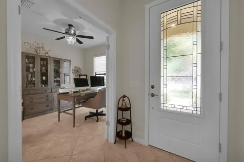 5040 Pendelton Square Vero Beach FL 32967