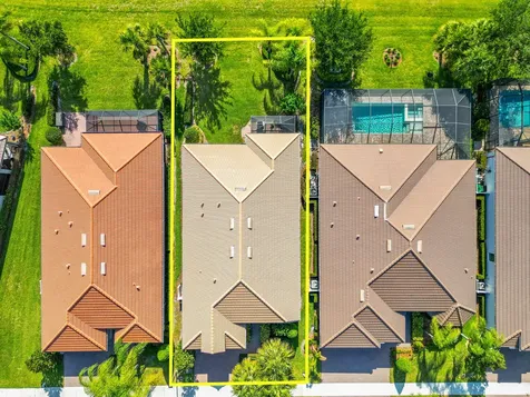 5040 Pendelton Square Vero Beach FL 32967