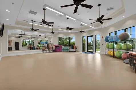 5040 Pendelton Square Vero Beach FL 32967