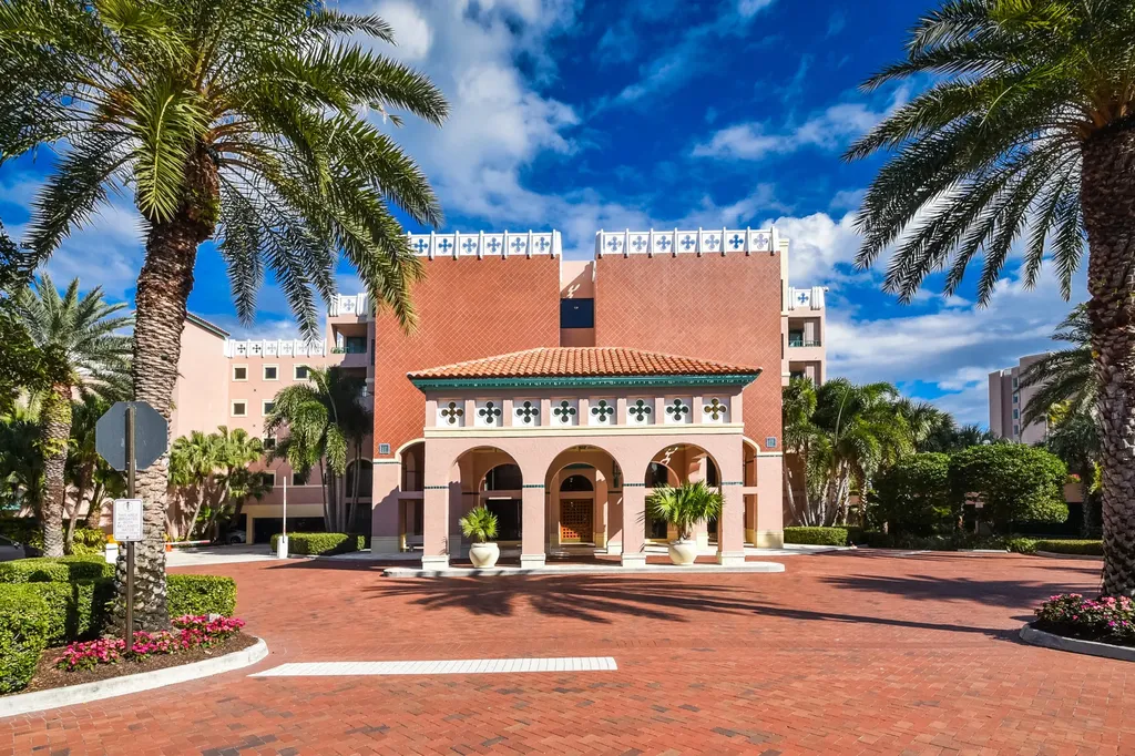 120 SE 5th Avenue Boca Raton FL 33432