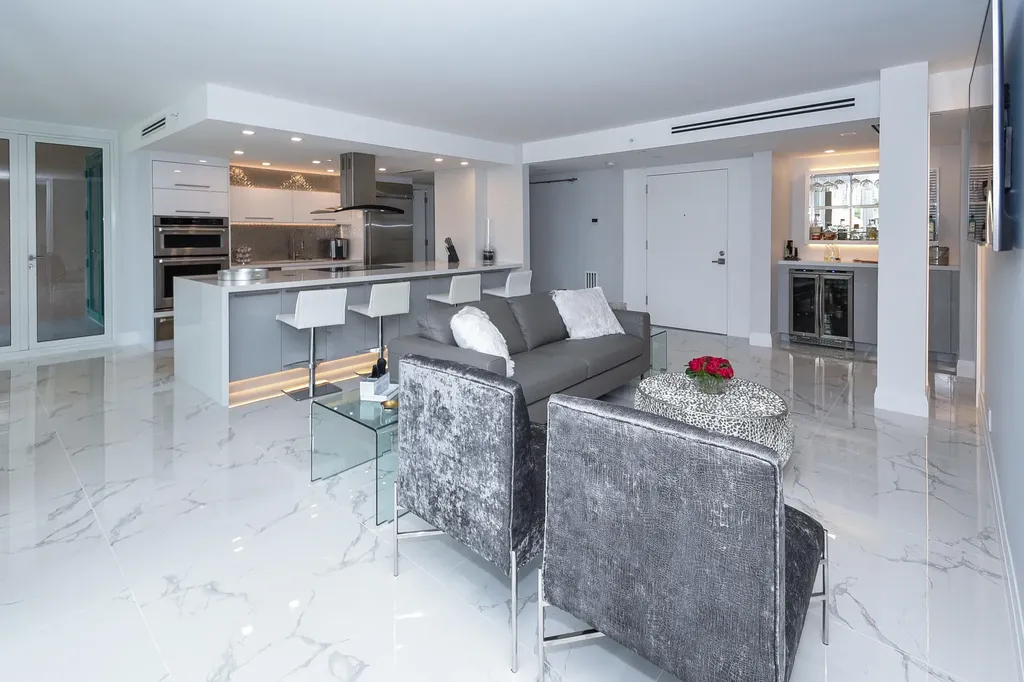 120 SE 5th Avenue Boca Raton FL 33432