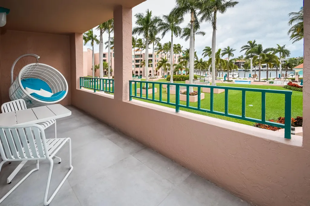 120 SE 5th Avenue Boca Raton FL 33432