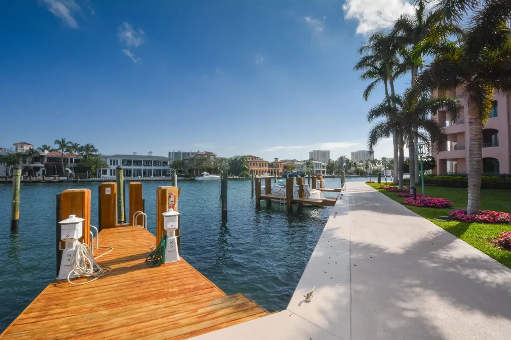 120 SE 5th Avenue Boca Raton FL 33432