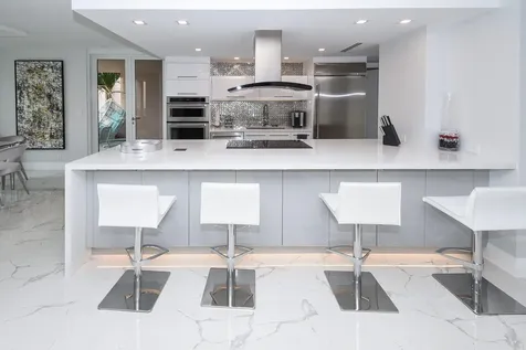 120 SE 5th Avenue Boca Raton FL 33432